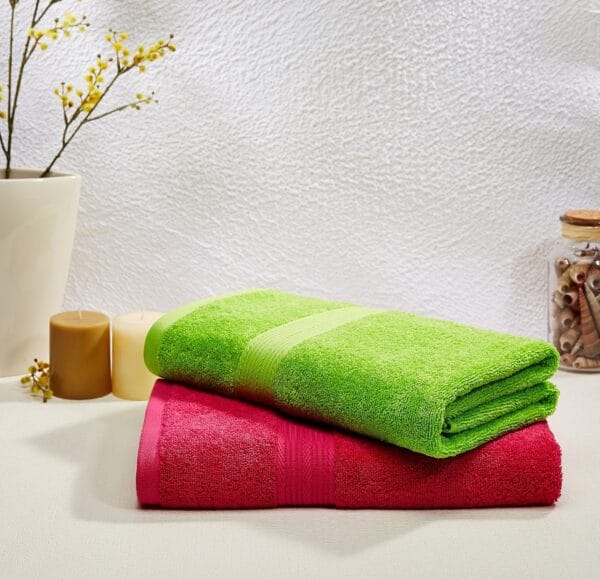 Amazon Brand - Solimo Cotton 2 Piece Bath Towel Set, 500 GSM (Spring Green and Paradise Pink) - Image 4